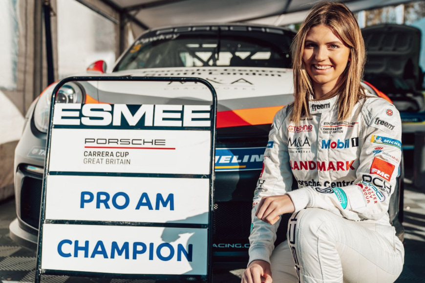 Esmee Hawkey Porsche Carrera Cup GB Pro-Am Champion 2020