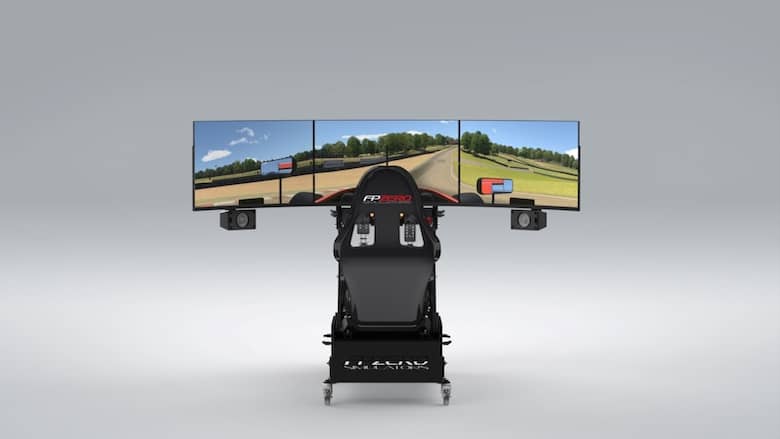 FPZERO Pro II {{ label }} Simulator with triple 32" 144hz screens