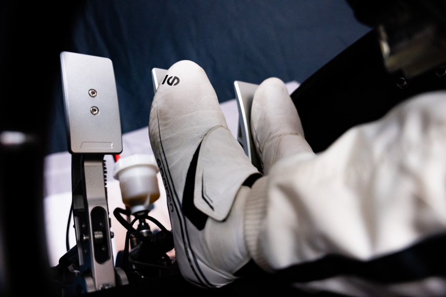 FPZERO Pro-Hydro Pedals used by Porsche Cup Driver Seb Hopkins